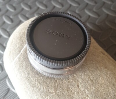 Sony SEL16F28 16mm F2,8 E-Mount Objektiv ''TOP''