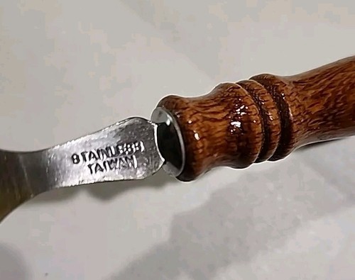 Woodturned Old Homestead Handle Flatware Stainless Steel 8 Teaspoons Vtg New! - Picture 2 of 9