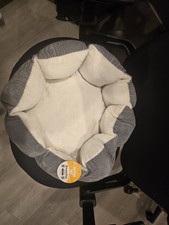 EveryYay Snooze Fest Cuddler Dog Bed Gray Cream 20" x 17" NEW