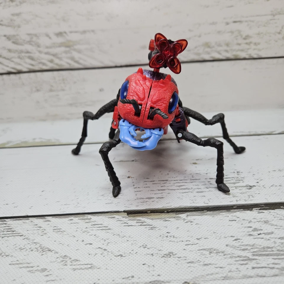 Hasbro Transformers Legacy Predacon Inferno Voyage Class 2022 6" Action Figure - Image 2 of 4