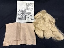 MOHAIR STRANDS TO MAKE DOLL WIG as the picture