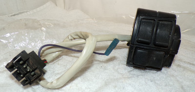 84 Harley Electra Glide FLHTC Right Start Stop Switch Assembly OEM 70219-87