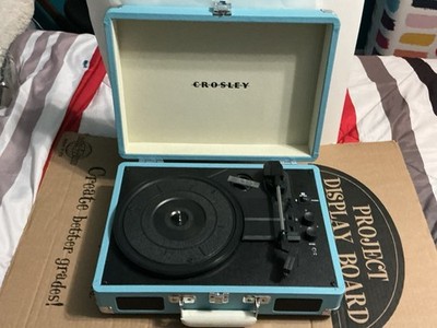 Crosley Cruiser Plus CR8005F-JTR Bluetooth Suitcase Record Player Turntable