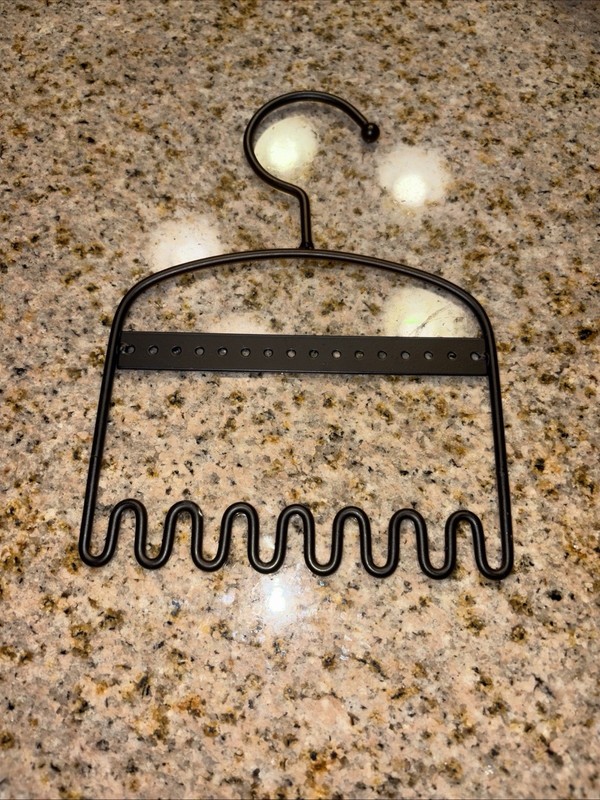 Jewelry Organizer Metal Hanger Compact Girls Display Portable Earrings Necklace 