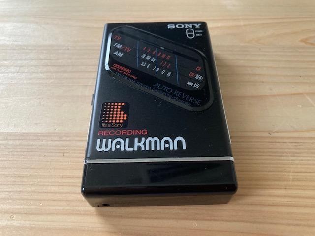 SONY RECORDING WALKMAN WM-F203 シルバー カセットプレーヤー