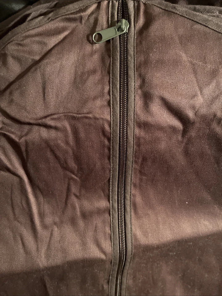 100% algodão autêntico 39” Louis Vuitton zíper completo bolsa de roupas armazenamento de viagem. - Imagem 3 de 4