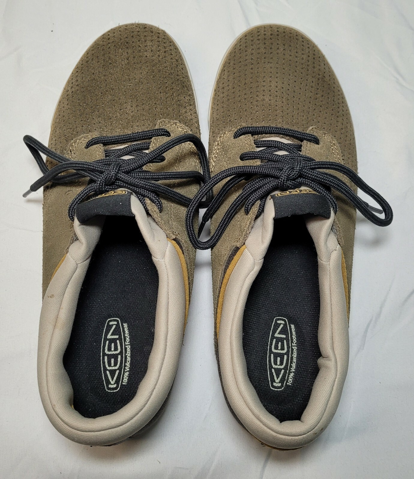 Scarpe Keen donna 100% vulcanizzate taglia 9 verde oliva marrone tela design sport