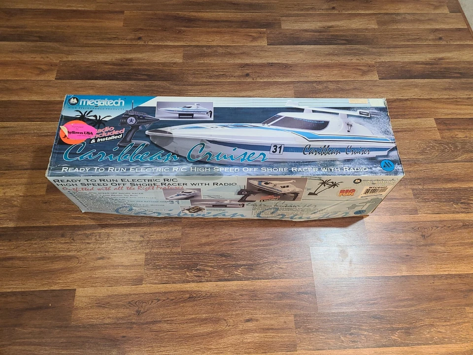 Megatech Caribbean Cruiser Remote Control Boat in Original Box W/ Battery Charge - Image 2 of 4