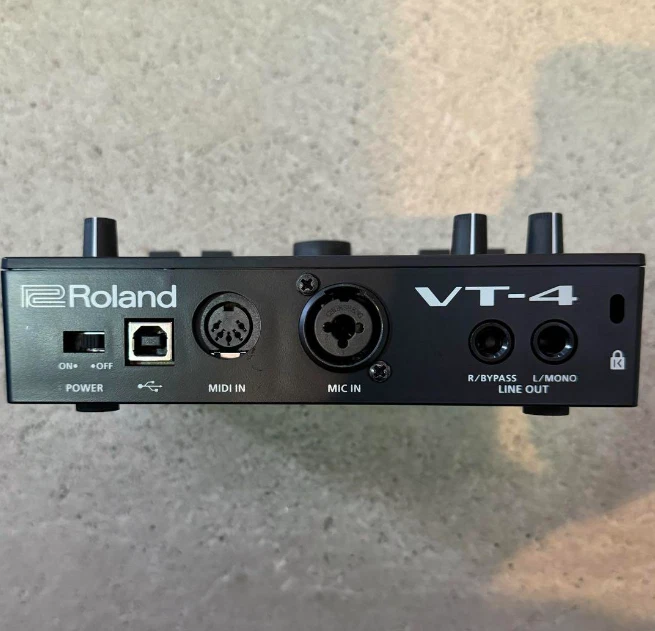 Roland VT-4 Voice Transformer AIRA Effect Processor Vocal Tested - Image 3 of 3