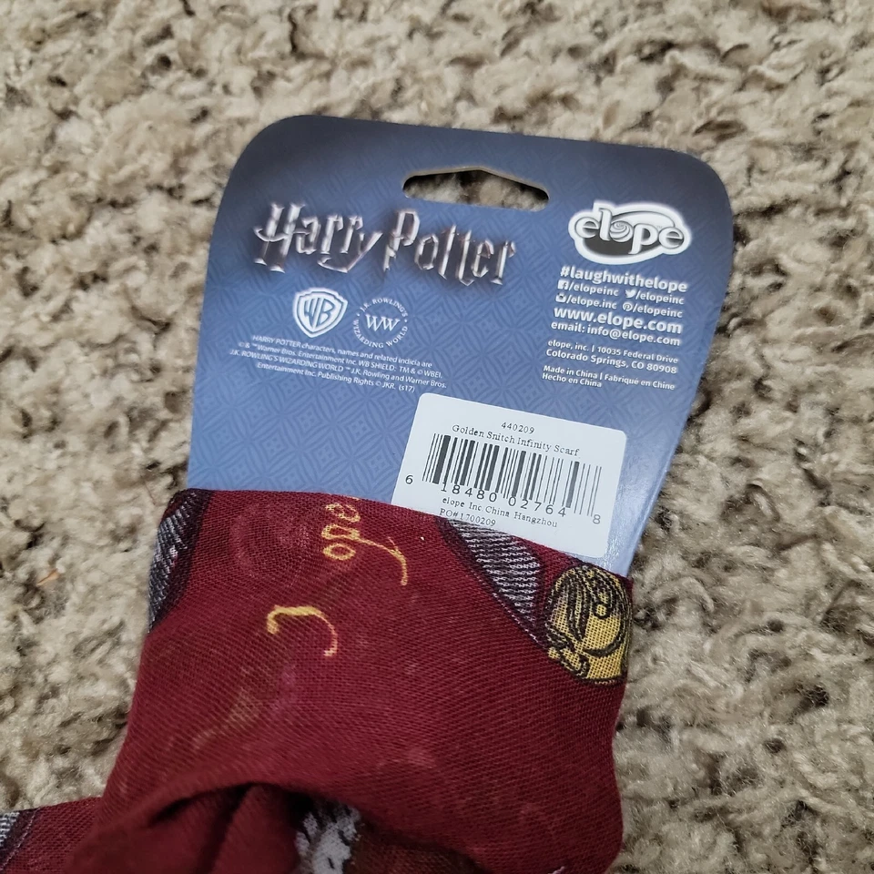 Bufanda Mantón Ligero Oficial Harry Potter ¡NUEVO! Snitch dorado de poliéster Foto 4 de 4