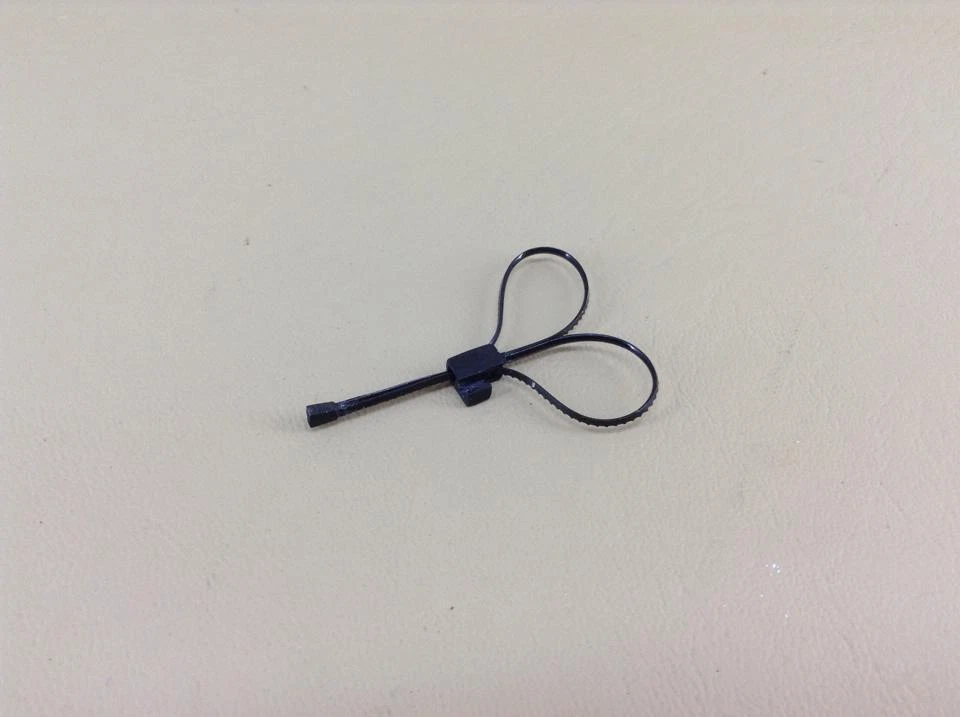 Custom Made 1/6 Scale One Plasticuffs Movie "Judge Dredd" as Karl Urban - Image 2 of 4