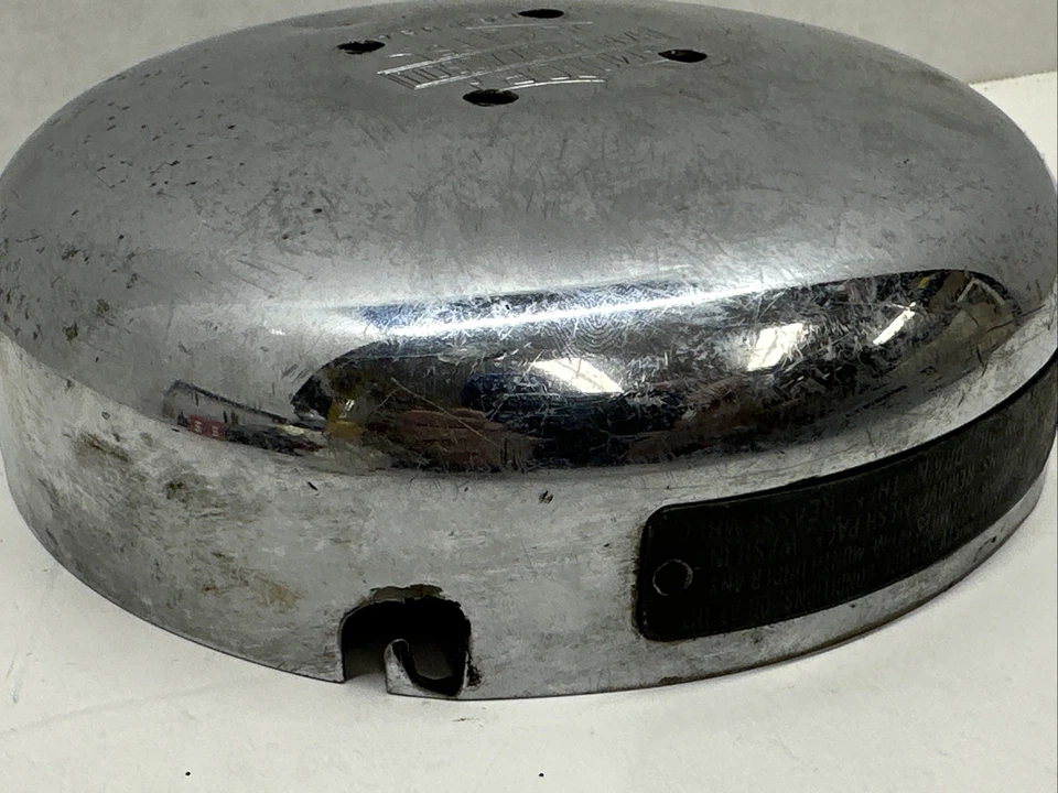 ORIGINAL HARLEY KNUCKLEHEAD PANHEAD FLATHEAD 7” J SLOT AIR CLEANER BACK PLATE - Image 3 of 4