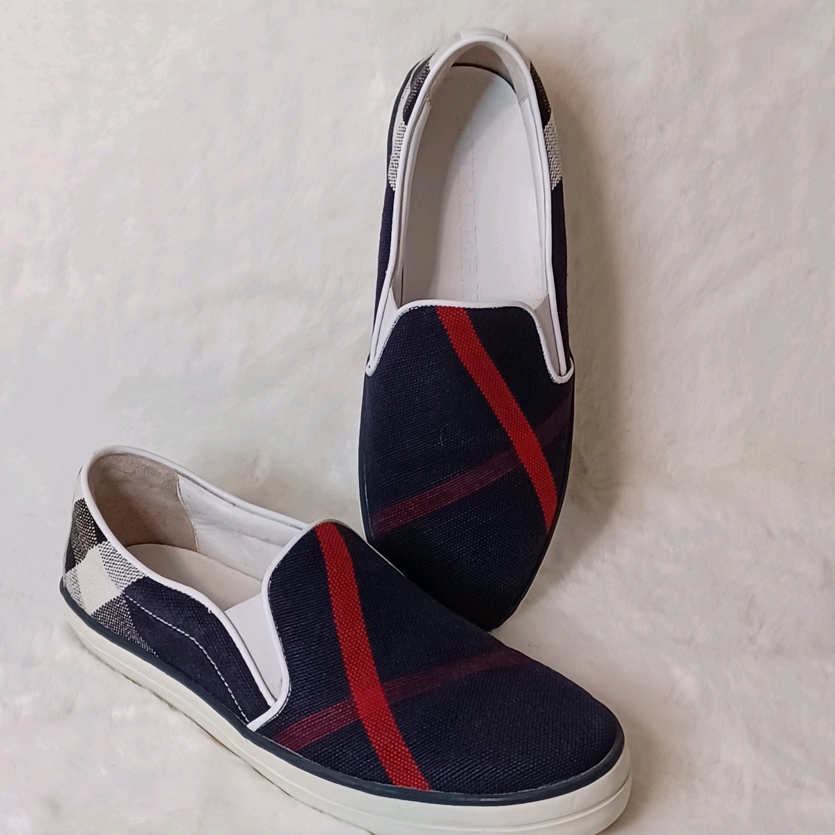 BURBERRY Women's Nova Check Slip On Sneakers Made in Spain