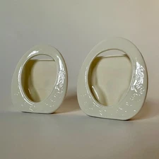 Set 2 Vintage 2x3 White Oval Porcelain Mini Photo Picture Frames Easel Matching