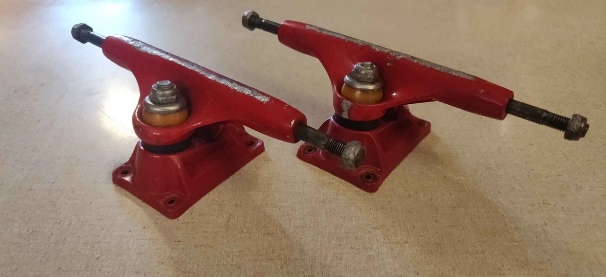 Tracker Trucks In Vintage Skateboarding & Longboarding Equipment