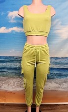 New Women's Unbranded Green Pant Top Set Size Small.