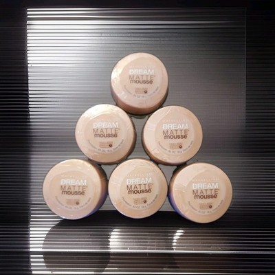 DISCONTINUED Maybelline Dream Matte Mousse SEALED Sandy Beige Medium 1 