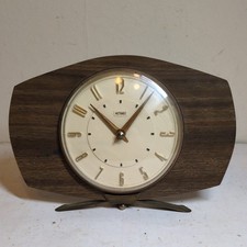 Vintage Retro Metamec Battery Powered Mantel Clock