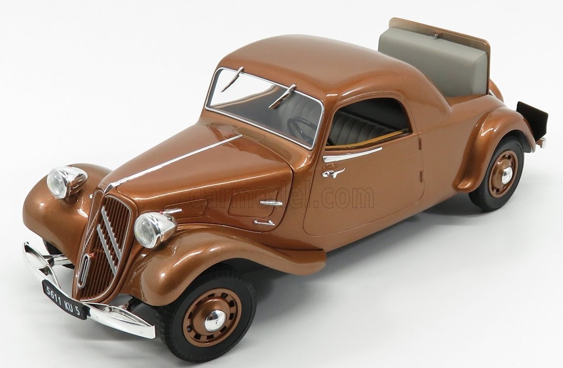 Citroen Traction Avant Coupe 1939 Norev 1:18 l'icône de l'automobile française
