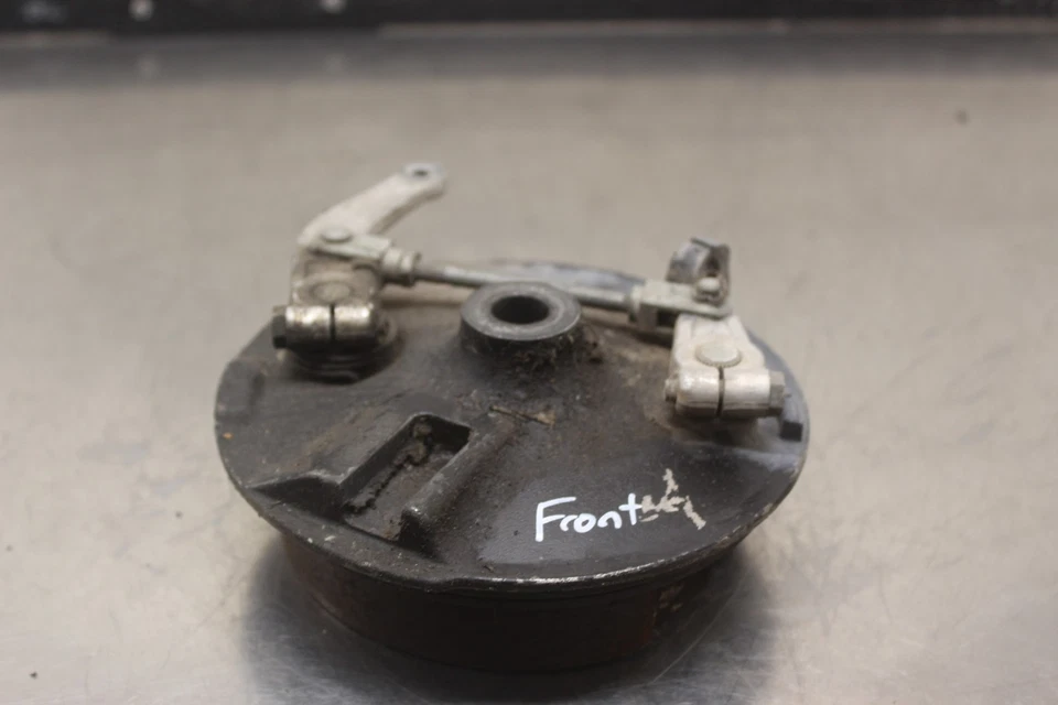 1982 Yamaha IT465 FRONT BRAKE DRUM PLATE P939 - Bild 2 von 4