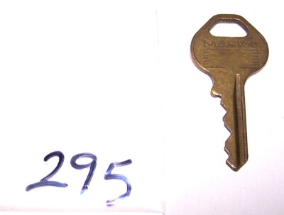 Vintage Master Key (295)