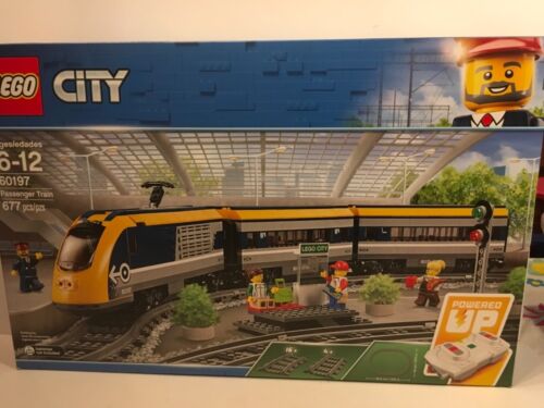 LEGO City 60197 Passenger Train New Sealed - Picture 1 of 3