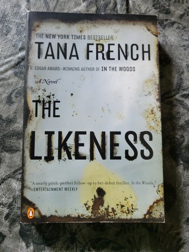 Set of 2 Tana French Novels In The Woods Book 1 & The Likeness Book 2 - Imagen 5 de 9