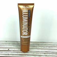 Sally Hansen Airbrush Legs Illuminator Golden Glow Highlighter Roll On 3.3oz