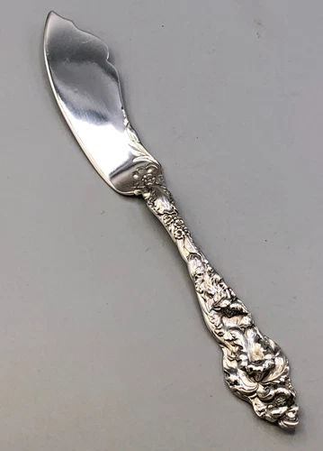 Les Six Fleurs by Reed & Barton Sterling Silver solid Master Butter Knife 7 1/8"