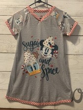 EUC Disney Parks Girls Nightgown Dress Christmas/Holiday Size 7/8 Minnie Mouse
