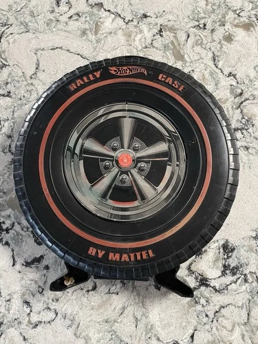 Vintage Hot Wheel Lot Of 13~Un Matching Rally Case~Various Conditions~Awesome