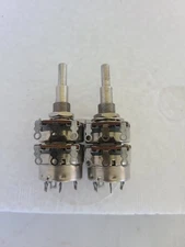 Lot Of 2 Vintage Clarostat Potentiometer  BA1708-001