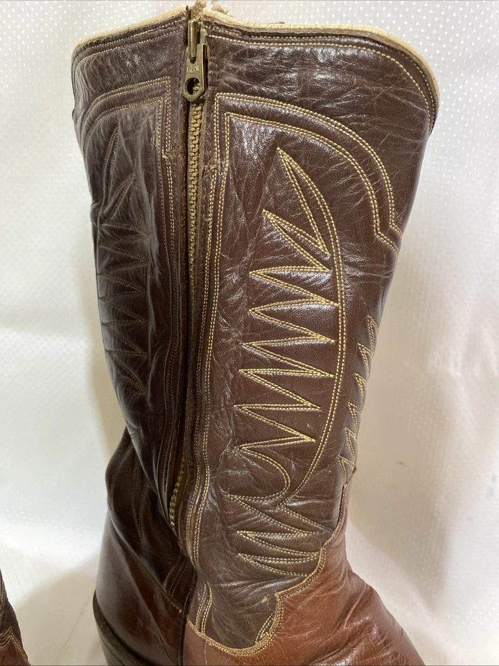 MEN’S VINTAGE HANDMADE ML LEDDY  BOOTS FROM THE 60’S. Left Shaft Zippered - Image 2 of 4