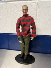 Figurina Robert England Sideshow scala 1:6. Freddy Vs Jason