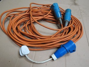 Caravan Hook up lead  24m Free Adapter