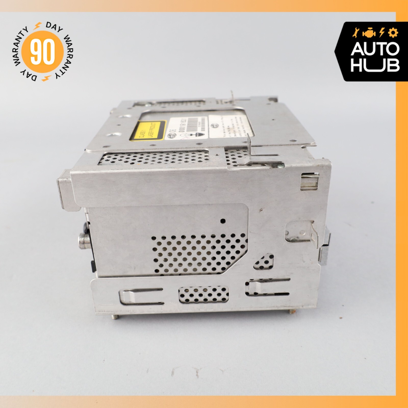 02-07 Maserati Coupe GT CC 4200 M138 CD Audio Head Unit NIT Module OEM 50k