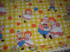 Raggedy Ann Andy Twin Bedspread Fitted and Flat Sheets Bobbs Merrill Vintage