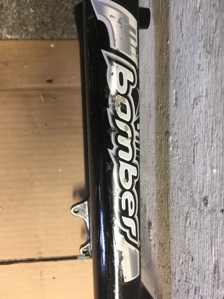 Amortiguadores bomber EXR comp marzoochi 03 amortiguadores bicicleta Foto 2 de 4