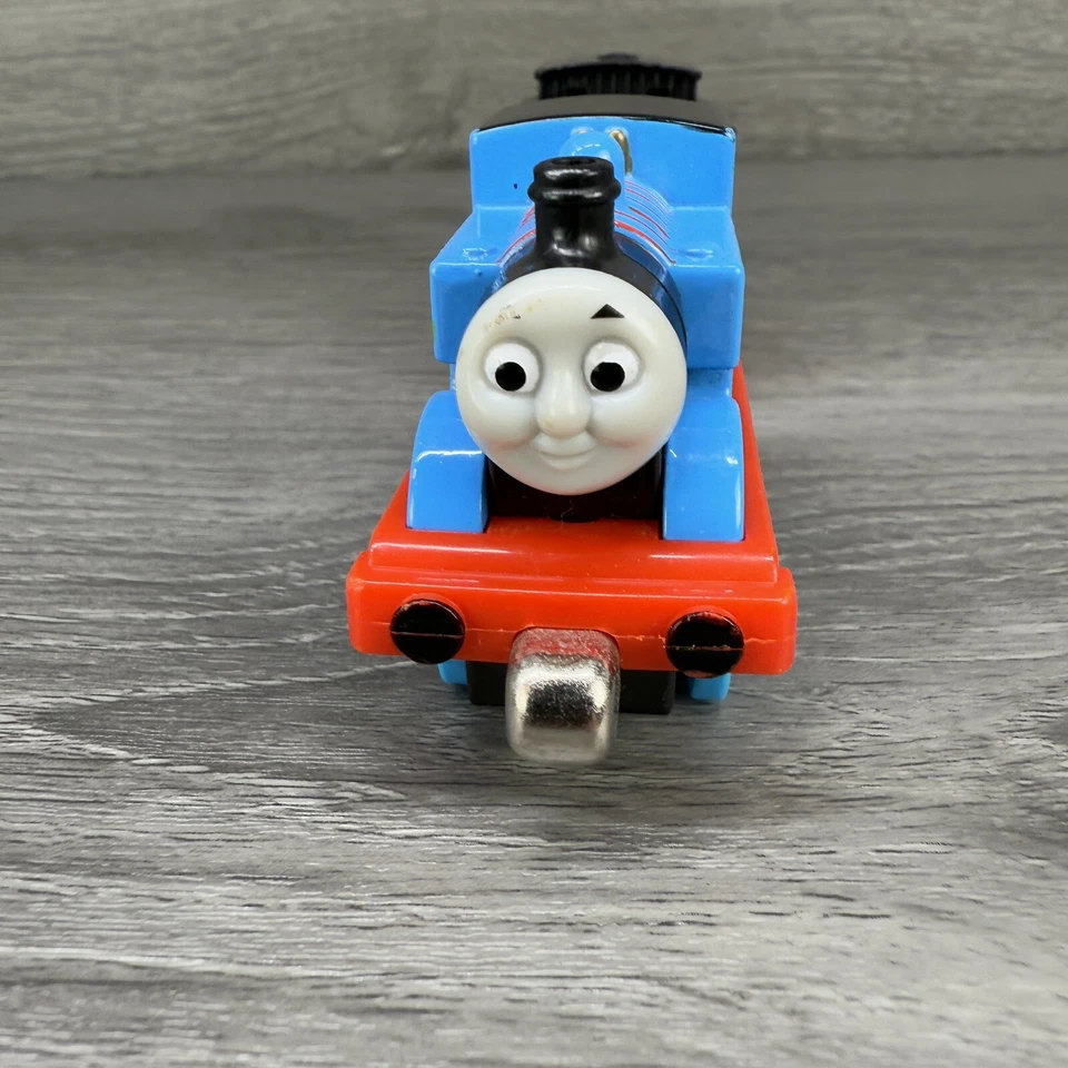 Mattel Thomas & Friends Take-n-Play 2011 diecast Thomas #1 zoom Pull N Foto 4 de 4