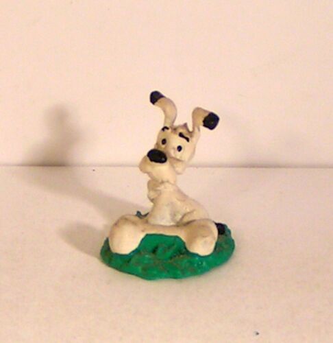figurine série astérix bully 1990 -  idéfix sur socle - Photo 1/1