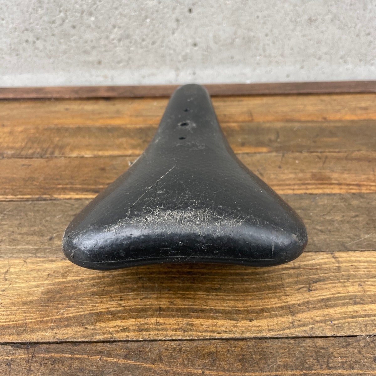 Selle Diamondback Rétro Noir Et Gris - Siège Vélo Vintage - 7x7 Mm