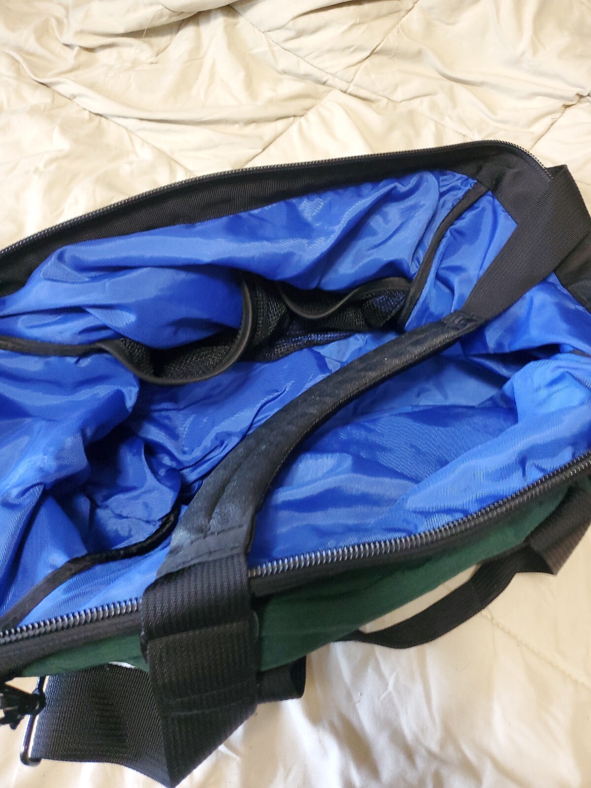 LL Bean Duffle Bag 22x12x12 EXC Cond. Hunter Green. eBay