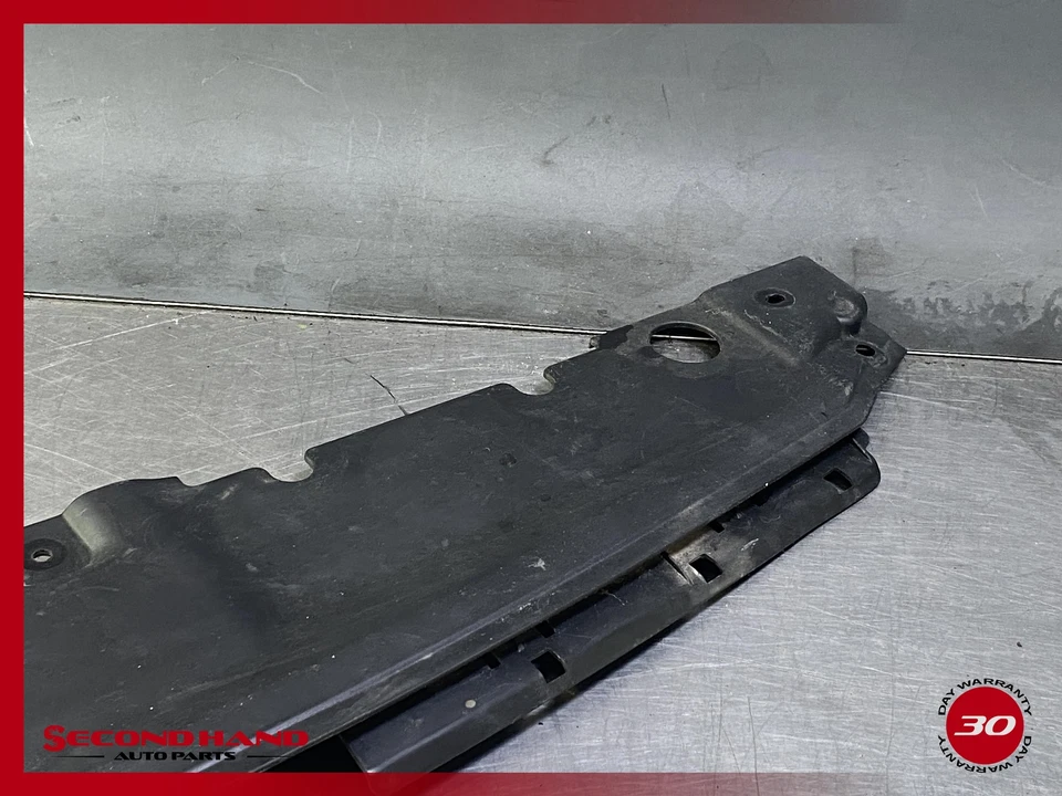 Cubierta superior soporte radiador Hyundai Accent 2012 2013 2014 2015 2016 2017  Foto 4 de 4