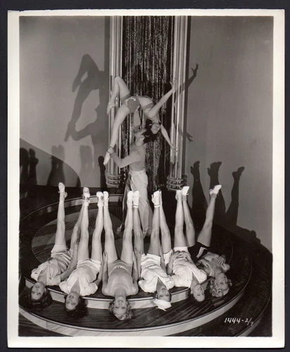 Leggy Chorus Girls dancers HER BODYGUARD 1933 Wynne Gibson film ORIG PHOTO DBW