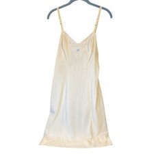 VTG Shadowline Full Slip Size 36 Ivory Adjustable Straps Scalloped Hemline