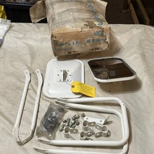 New Gm 986832 Chevy Gmc West Coast Deluxe Tow Mirror Set Rh Lh With Brackets New Gm 986832 Chevy Gmc West Coast Deluxe Tow Mirror Set Rh Lh With Brackets