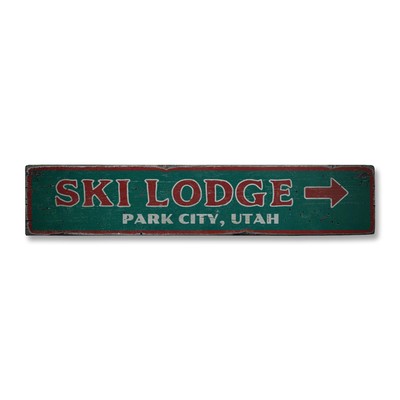 Ski Lodge Arrow, Custom Ski Resort - Rustic Distressed Wood Sign
