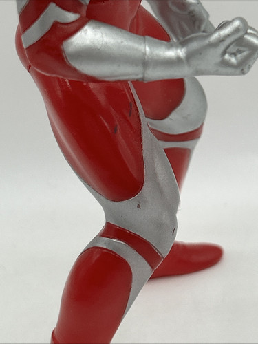 VINTAGE Bandai 1990 ULTRAMAN GREAT Ultraman Series Figure Red and Silver - Picture 12 of 19