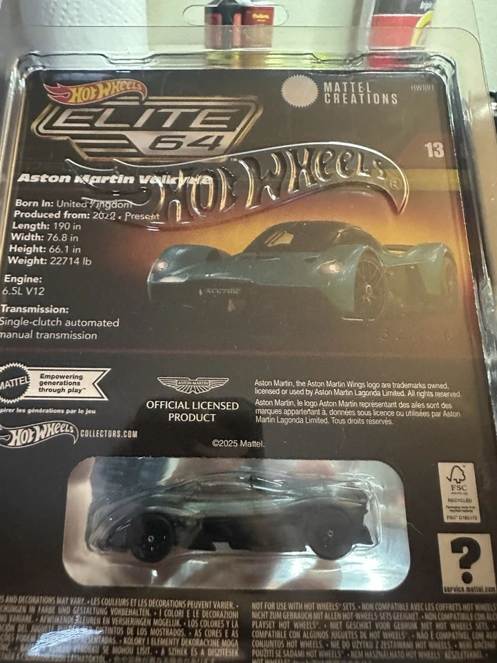Protetor de plástico Hot Wheels Elite 64 • HWR91 Aston Martin Valkyrie - Imagem 2 de 2