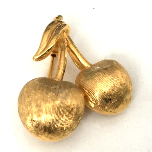 Vintage Brooch Pin SIGNED TRIFARI Cherry Fruit Cherries Gold tone Jewelry lot x